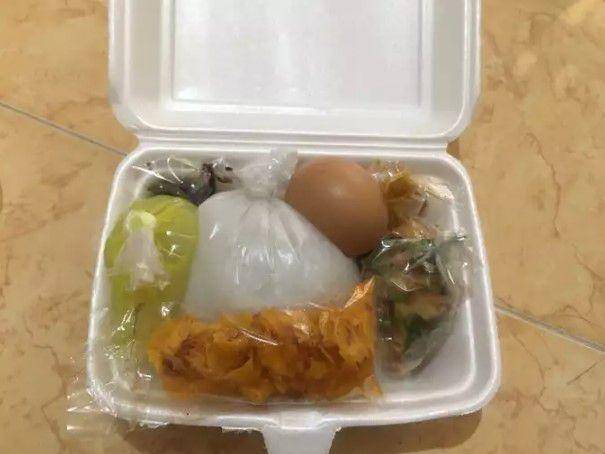 makanan minta dipisah (twitter.com/withindgalaxy)