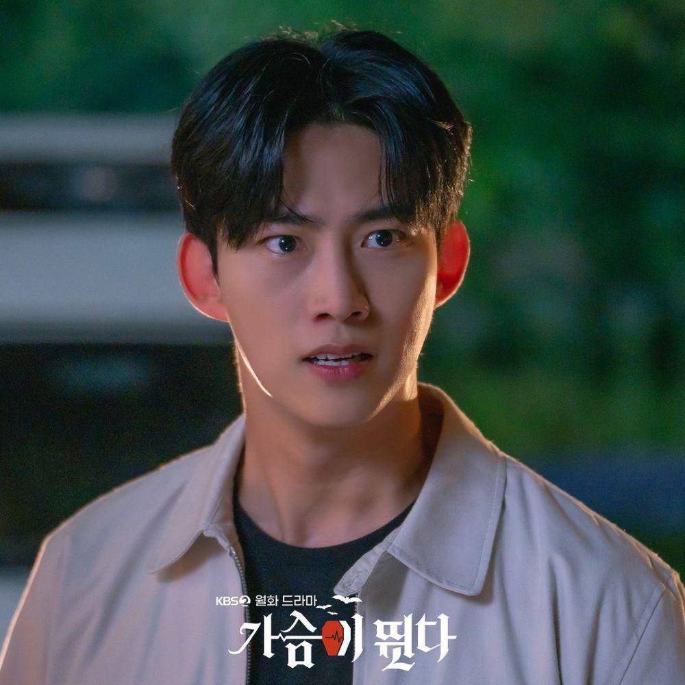 Taecyeon 2PM dalam drama Heartbeat (dok. KBS2/Heartbeat)