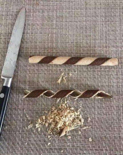 makanan minta dipisah (instagram.com/kementrian_humor_indonesia)