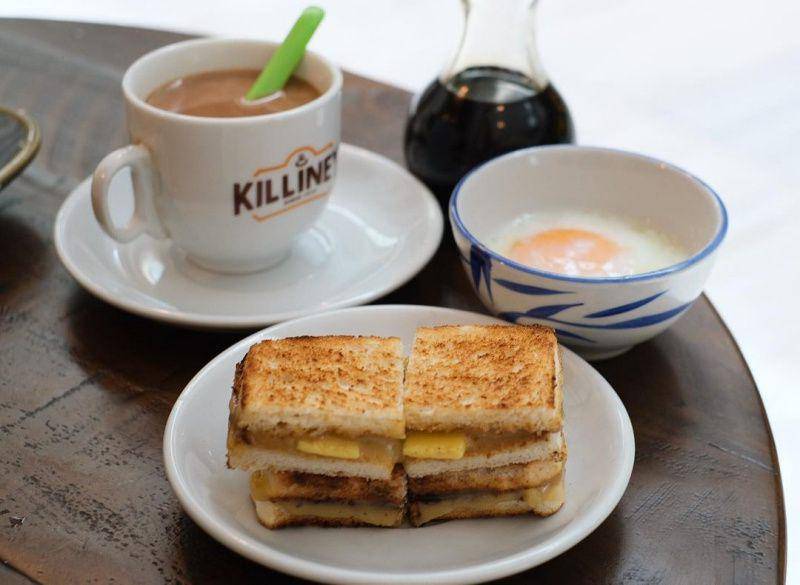 kaya toast dari Killiney Kopitiam (instagram.com/eatingwithjuju_)