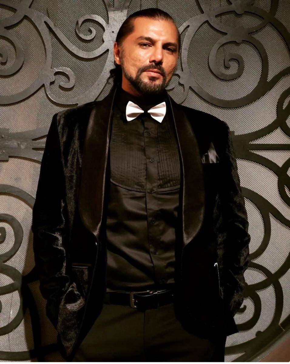 Potret Chetan Hansraj pemeran Adam Khan dalam Jodha Akbar (instagram.com/chetan_hansraj)
