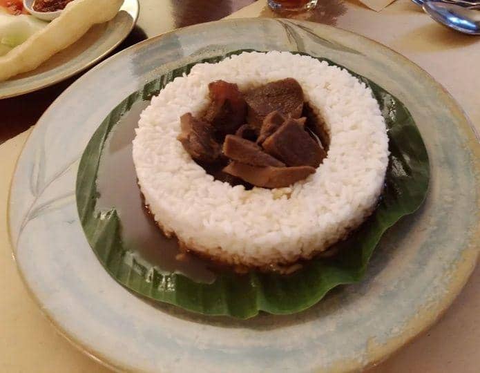 nasi jemblung (google.com/MichaelTheBuzz)