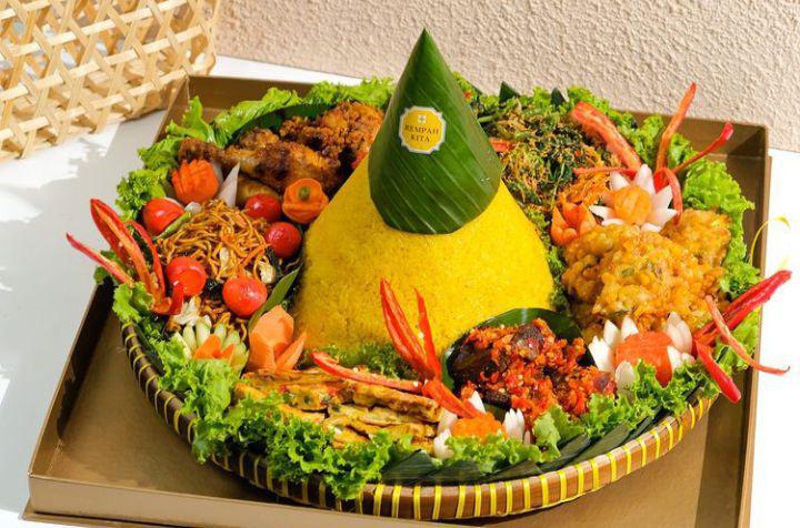 7 Aneka Resep Masakan Pendamping Nasi Tumpeng, Ada Perkedel Kentang!