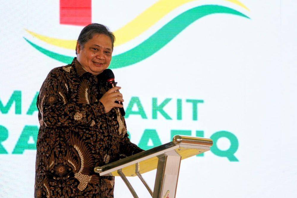 Menteri Koordinator Bidang Perekonomian Airlangga Hartarto meresmikan Rumah Sakit Citra Arafiq Bekasi, Rabu (9/8). (Dok. Golkar)