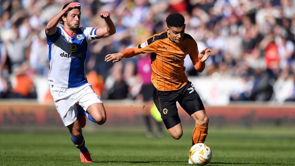 Morgan Gibbs-White (kanan) (wolves.co.uk)