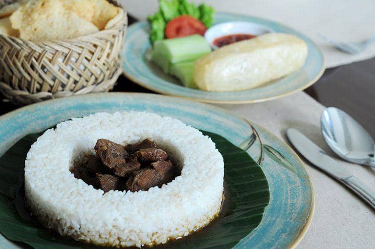 7 Trivia Nasi Jemblung Khas Solo, Makanan Langka Kesukaan Raja