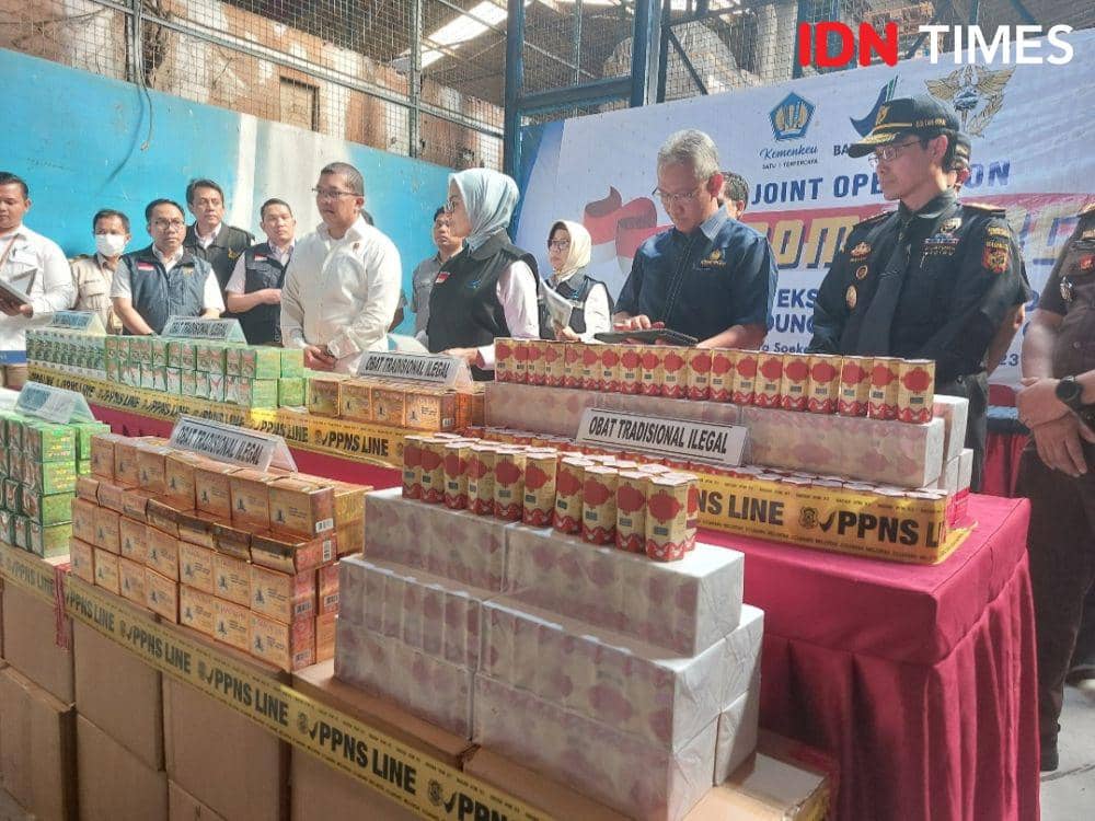 Ekspor 430 Karton Jamu Ilegal Melalui Bandara Soetta Digagalkan
