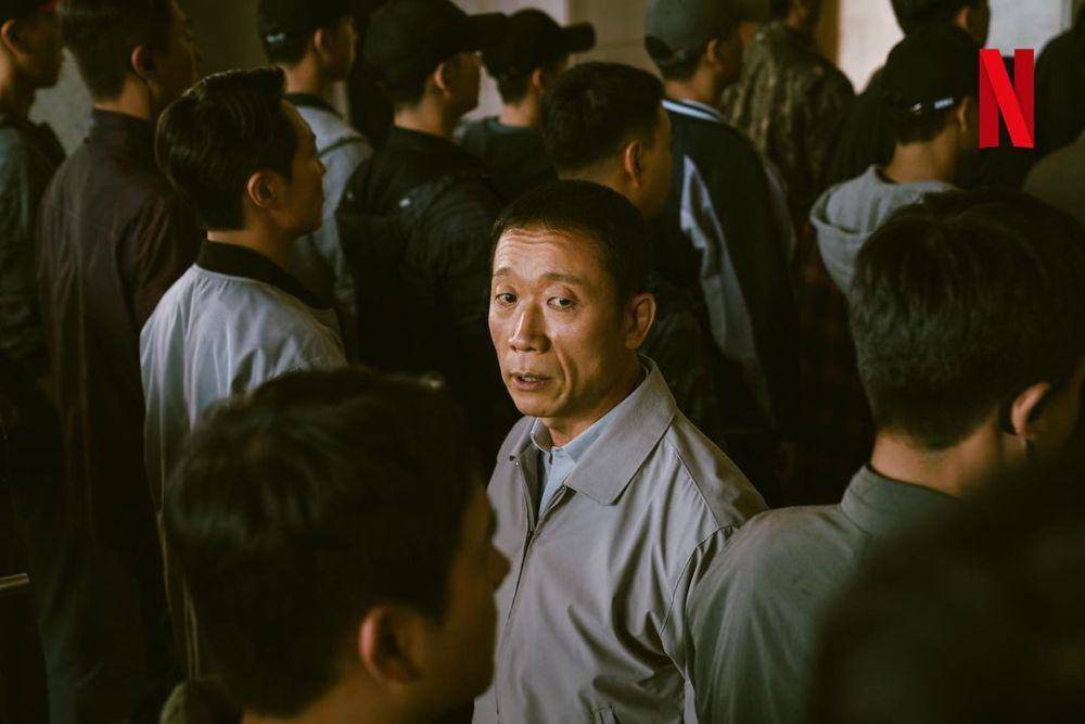 still cut drama D.P season 2 (instagram.com/netflixkr)