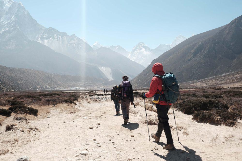 5 Cara Mencuci Sepatu Gunung Biar Gak Cepat Rusak