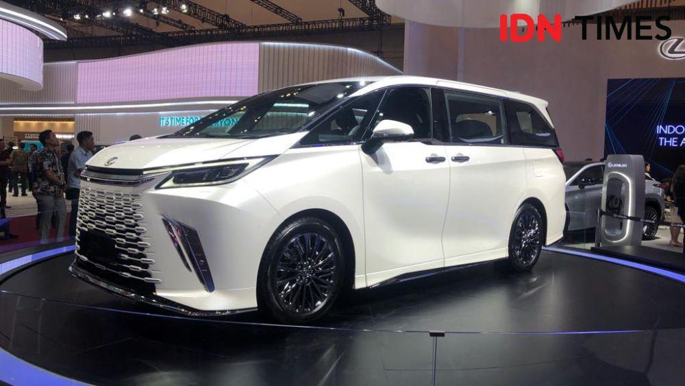 Lexus LM Versi Hybrid Resmi Dirilis di GIIAS 2023