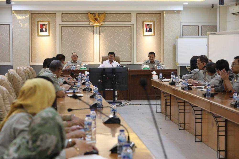 Menteri Pertanian Syahrul Yasin Limpo (Mentan SYL) meminta jajaran kerjanya segera turun tangan membantu pemulihan warga di dua distrik Puncak Papua (Dok. Kementan)