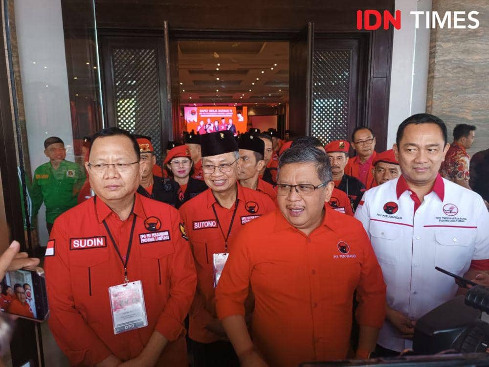 Kehadiran Sekjen DPP PDIP Hasto Krisyanto buka Rakerda IV DPD PDIP Lampung, Kamis (10/8/2023). (IDN Times/Tama Yudha Wiguna).