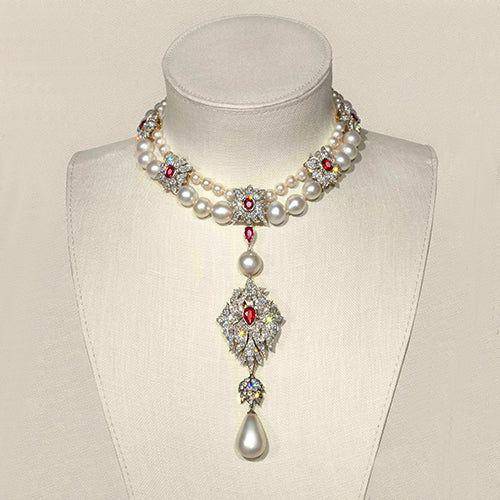Kalung Peregrina (cdn.shopify.com)