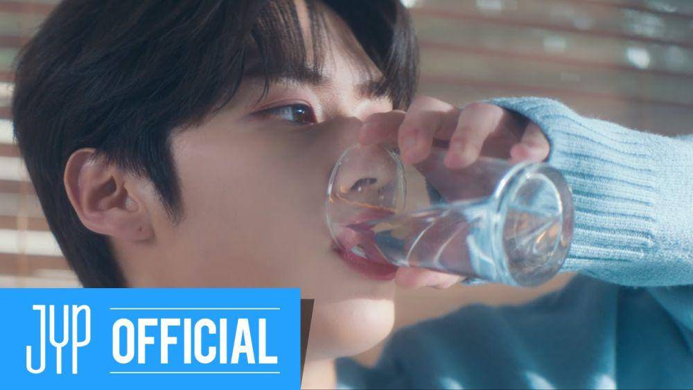 cuplikan MV "Ex" (youtube.com/JYP Entertainment)