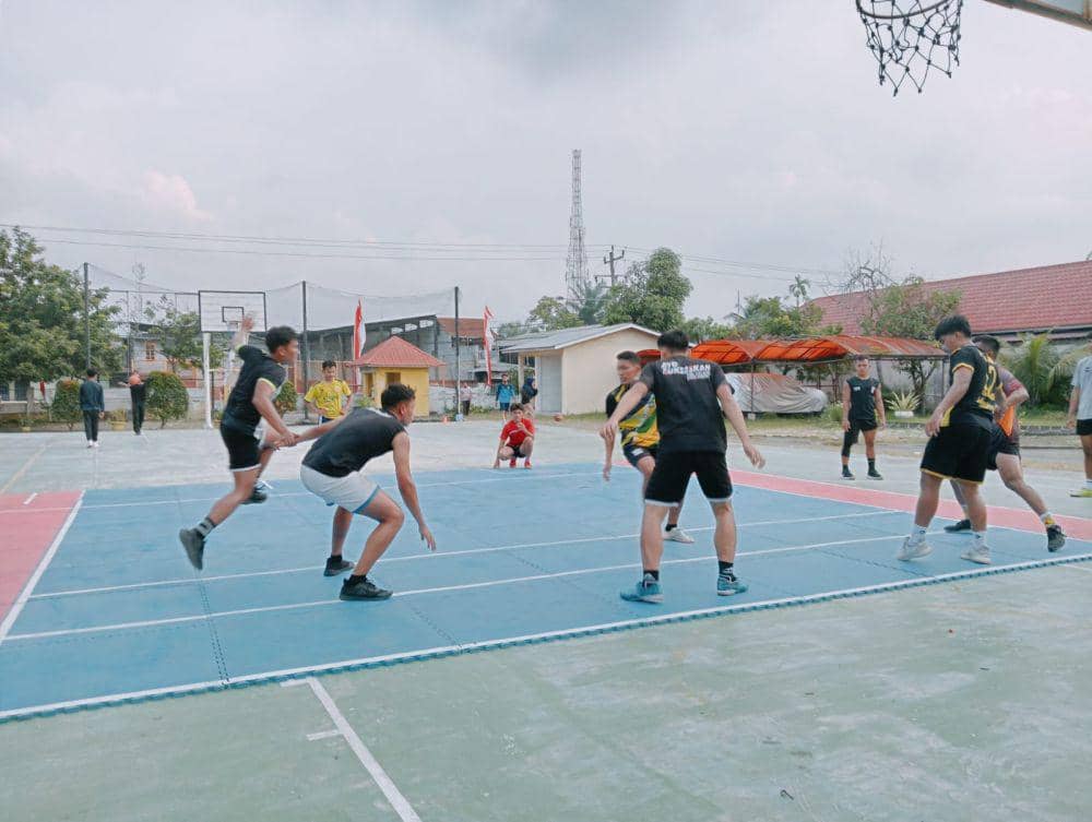 Para atlet Kabaddi Sumut saat berlatih menghadapi PON 2024 (Dok.Istimewa)