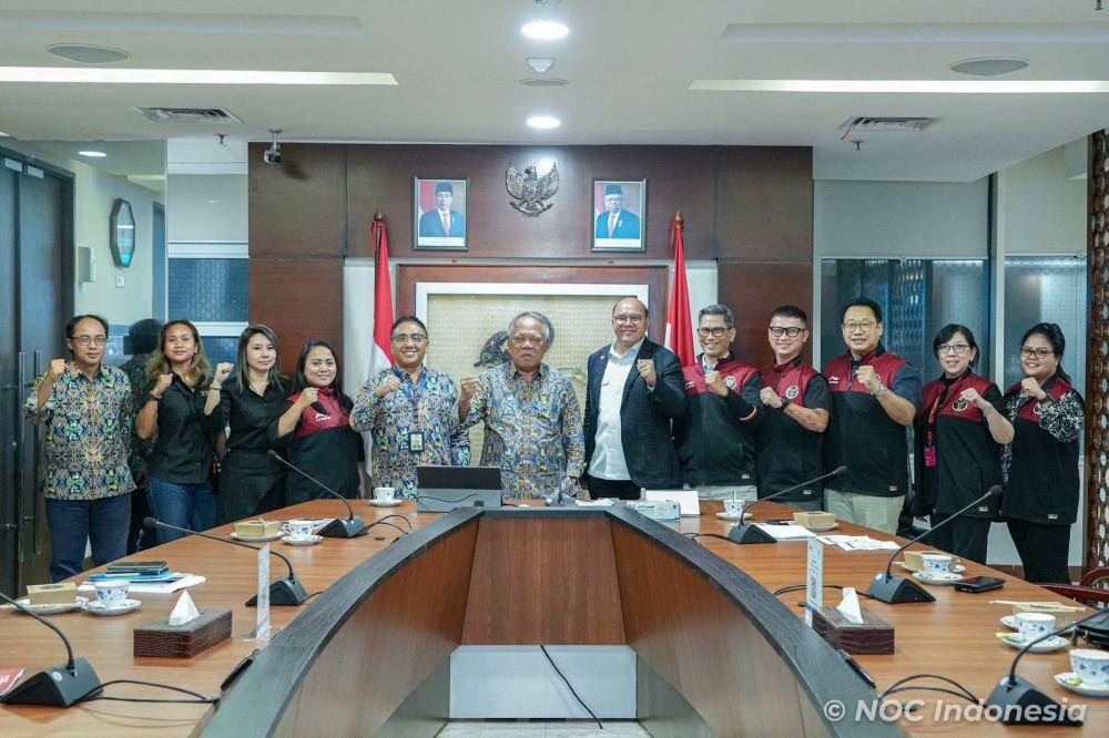 Rapat koordinasi perdana dalam rangka persiapan Asian Games 2023 digelar oleh Komite Olimpiade Indonesia (KOI) bersama dengan Chef de Mission (CdM) tim Indonesia, Basuki Hadimuljono (dok. NOC Indonesia)