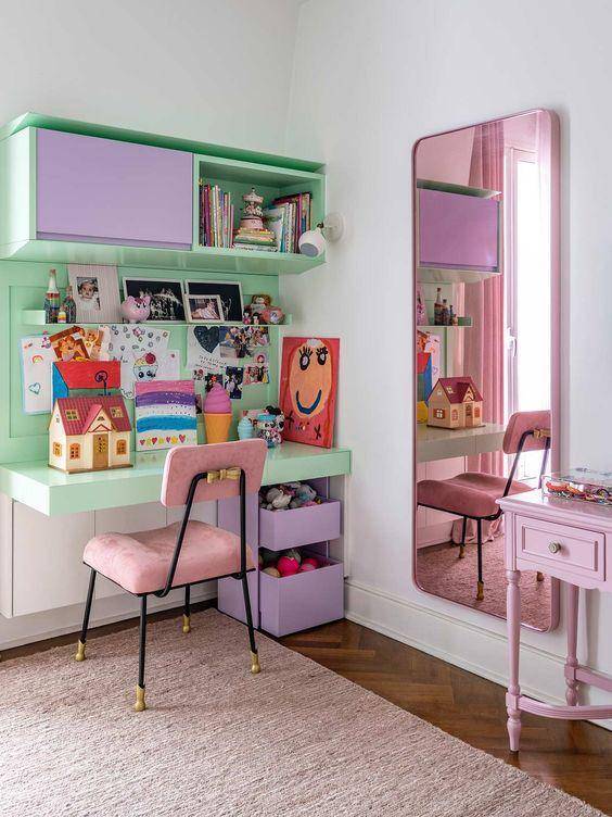 inspirasi ruang belajar anak colorful (pinterest.com/HOMMES STUDIO)