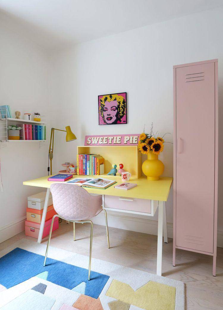 inspirasi ruang belajar anak colorful (pinterest.com/Little Big Bell)