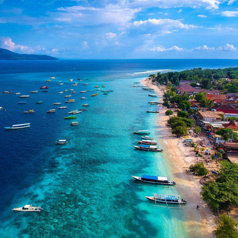 Gili trawangan tampak atas (instagram.com/thedragontrip)