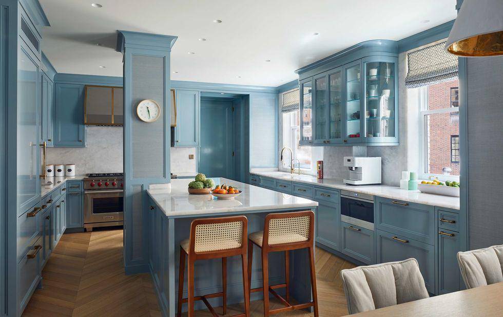 inspirasi ruangan rumah warna biru (elledecor.com)