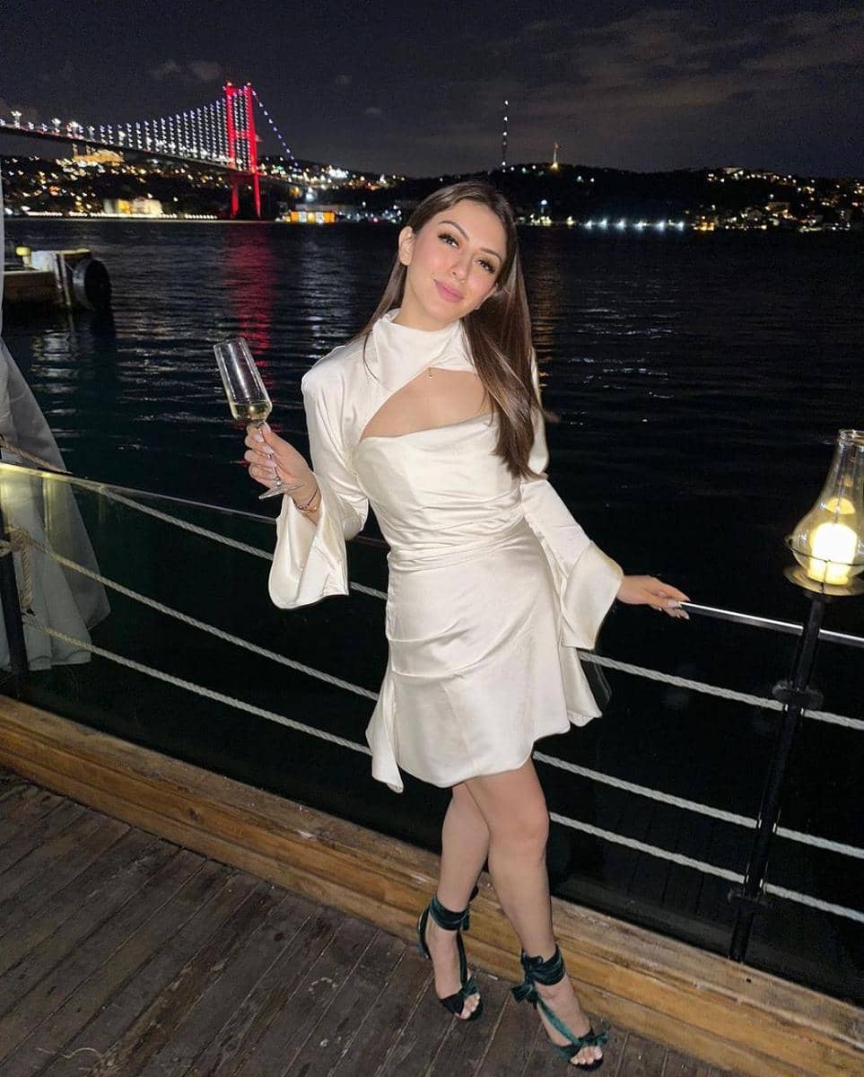 Hansika Motwani (instagram.com/ihansika)
