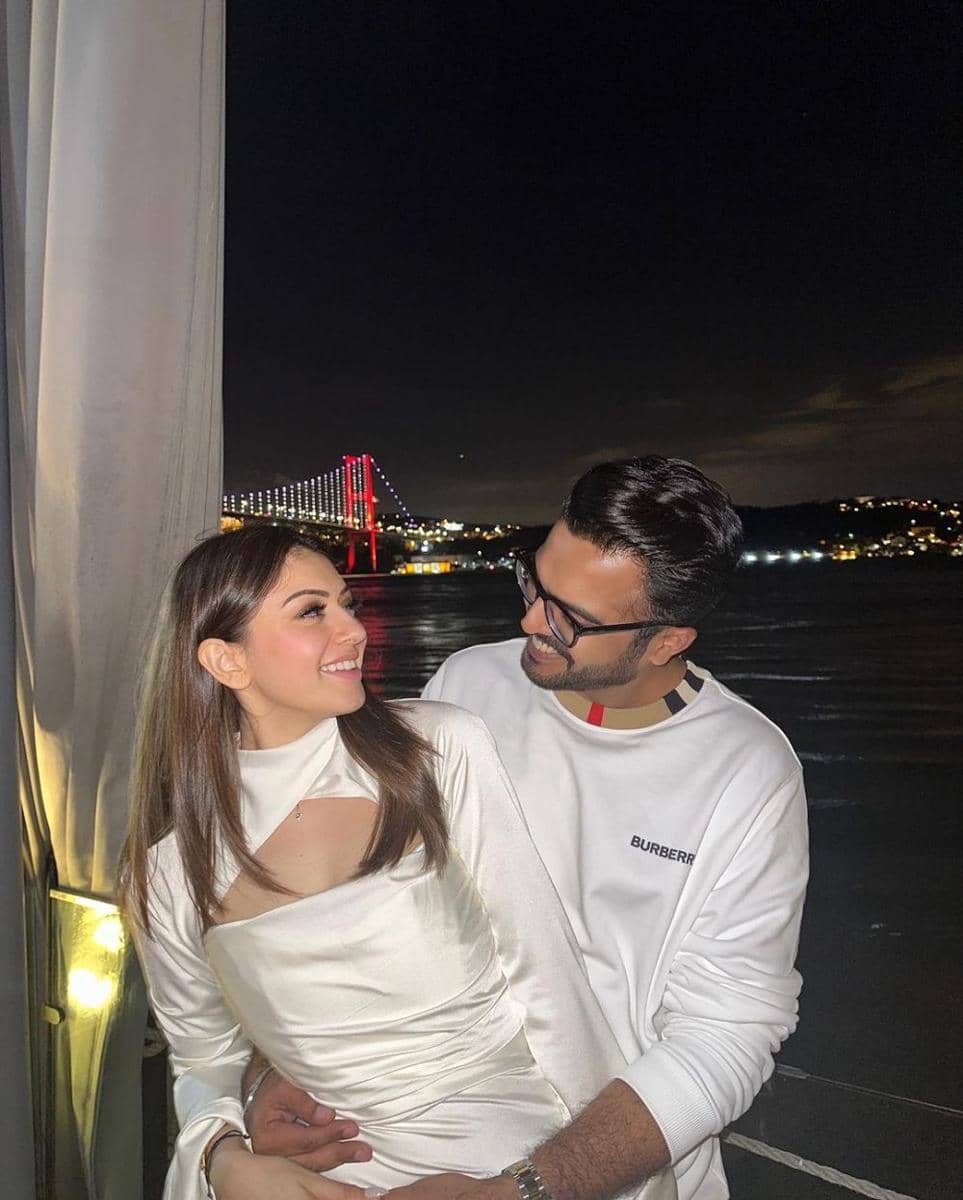 Hansika Motwani dan suami (instagram.com/ihansika)
