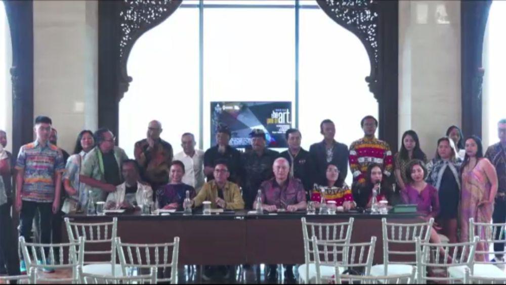 Melirik Lebih Dekat Karya Seniman Indonesia di The Land of Art