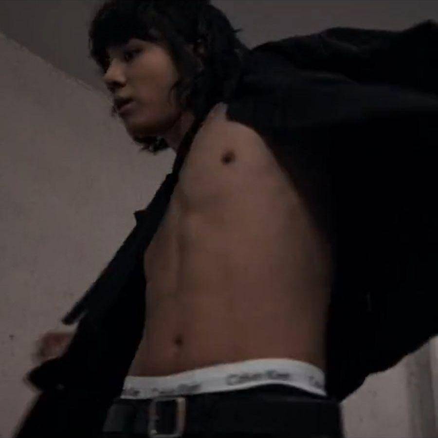 Jungkook BTS di iklan Calvin Klein Pinterest (dok. Calvin Klein)