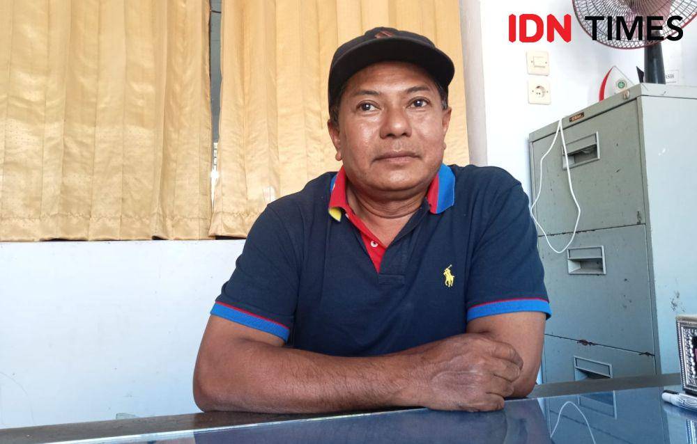 Foto Plh Kabid Kesehatan Hewan Disnakeswan Kabupaten Bima, Zulkifli (IDN Times/Juliadin)