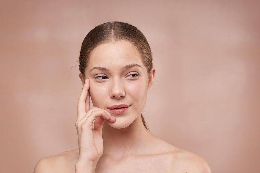 ilustrasi setelah waxing (pexels.com/Shiny Diamond)