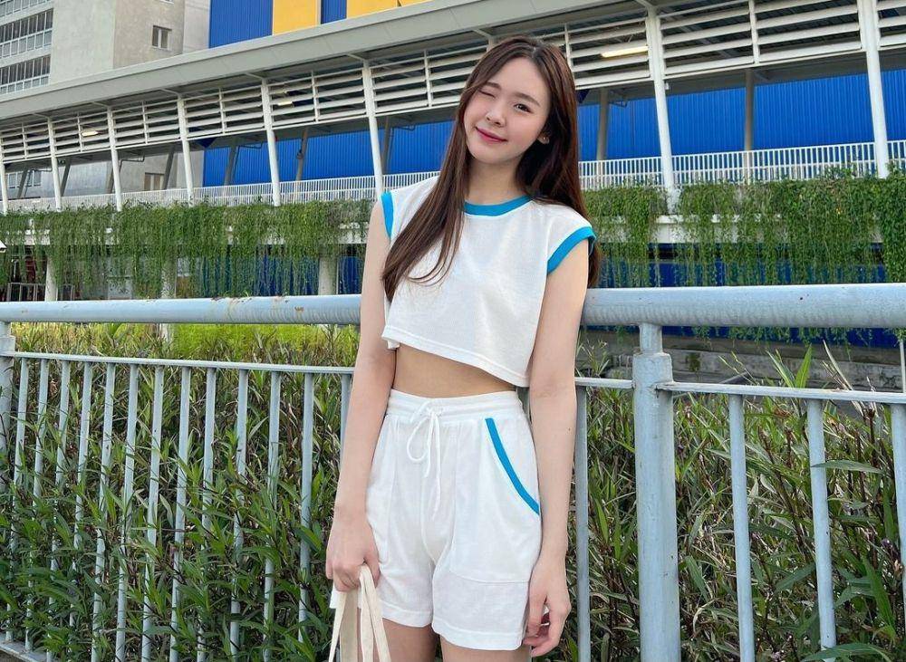 ide outfit one set ala June Wanwimol (instagram.com/junewanwimol19)