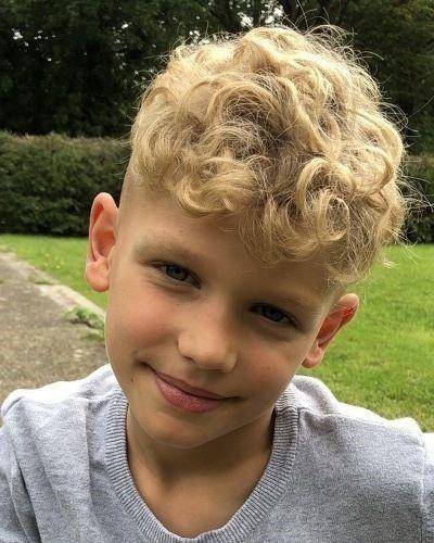 Shadow perm anak cowok (pinterest.com)