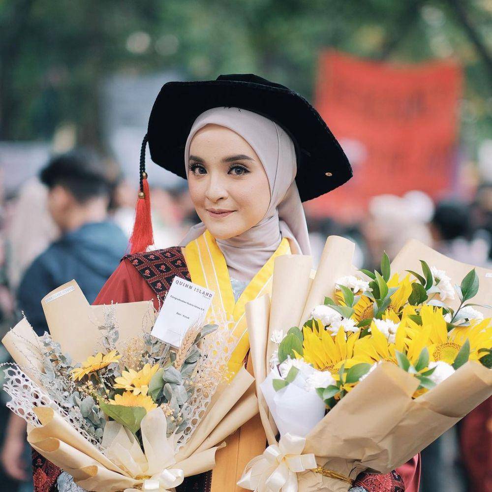 potret Nabila Ishma wisuda (@avvesomeproject via instagram.com/nabilaishma)