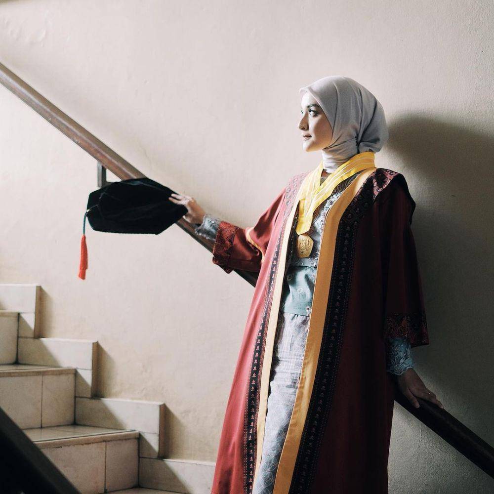 potret Nabila Ishma wisuda (@avvesomeproject via instagram.com/nabilaishma)