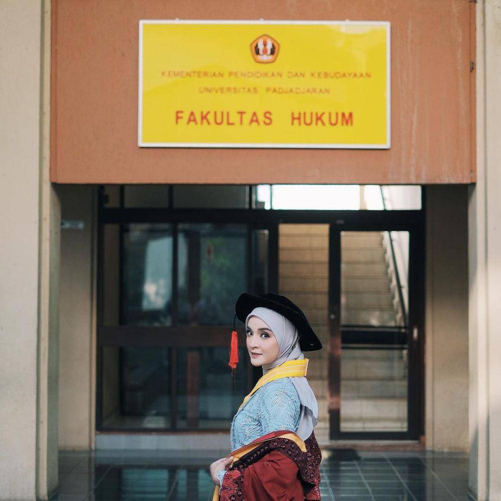 potret Nabila Ishma wisuda (@avvesomeproject via instagram.com/nabilaishma)