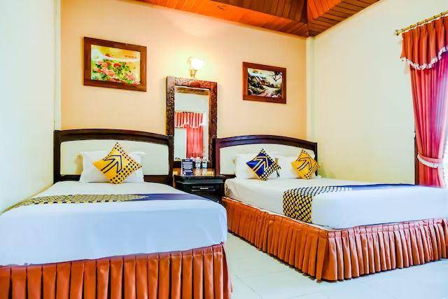 SUPER OYO 1761 Hotel Dirgahayu (oyorooms.com)