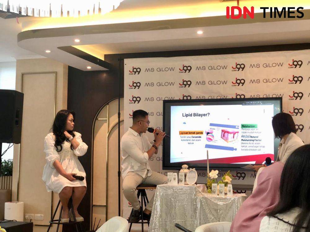 Media gathering produk MS GLOW Biome & Barrier Cream pada Jumat (11/8/2023) di J99 Tower Pasar Minggu (IDN Times/Nisa Zarawaki)
