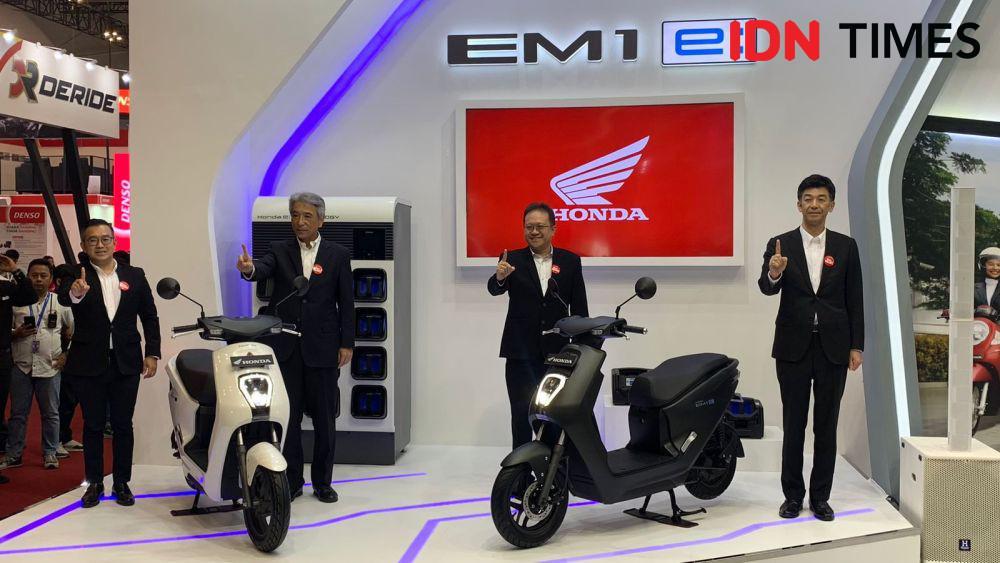Harga Baterai Motor Listrik Honda EM1 e: Tembus Rp10 Jutaan