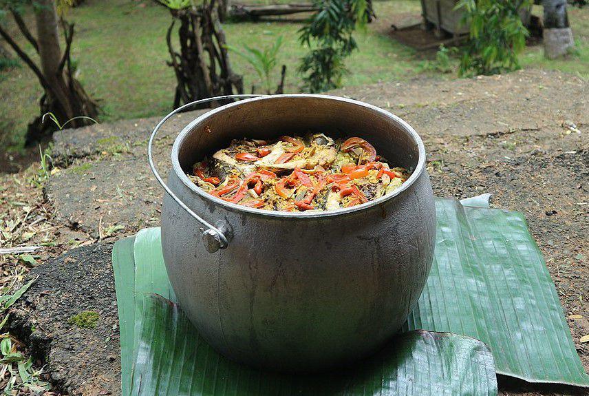 Resep Nasi Liwet Teri Sederhana yang Rasanya Nampol Banget