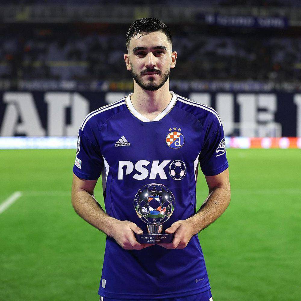 Josip Sutalo saat berseragam Dinamo Zagreb. (instagram.com/josip.sutalo)