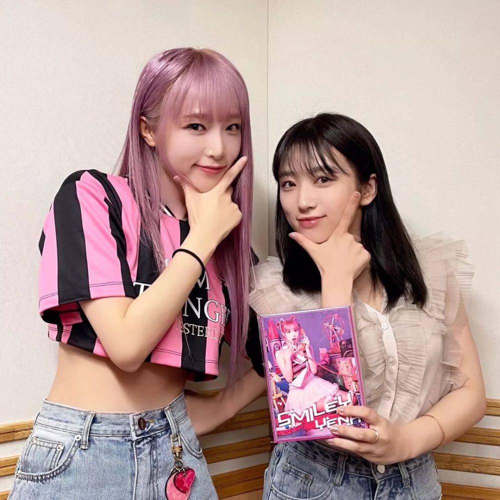 Choi Ye Na dan Nako (instagram.com/yabukinako_official75)