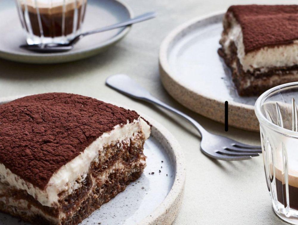 Resep Classic Tiramisu Simpel Tanpa Whipped Cream
