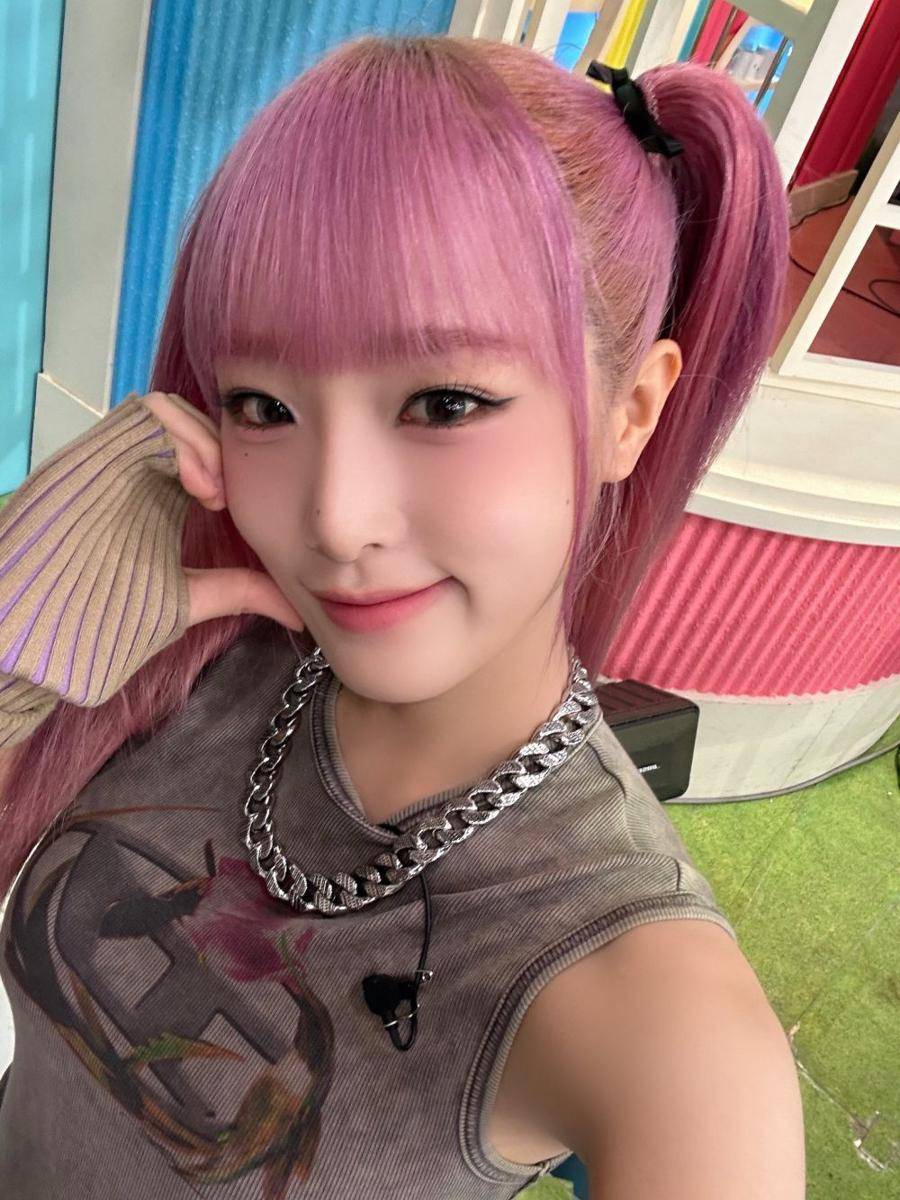 Choi Ye Na (twitter.com/JP_YENA)