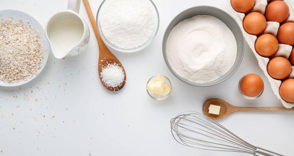 ilustrasi bahan kue (pexels.com/id-id/@son-tung-tran-17375059/)