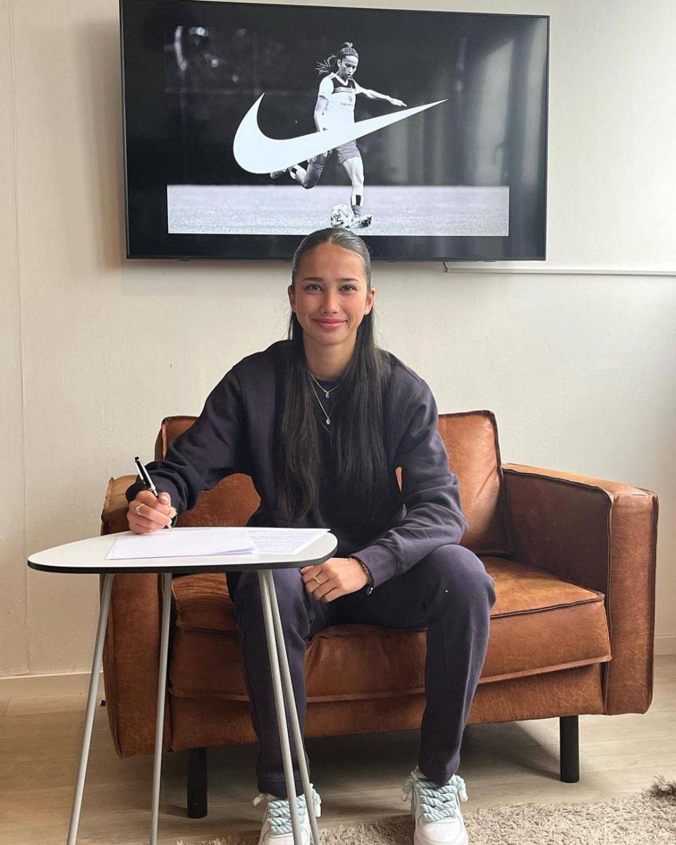 potret Amira Dahl, pemain bola keturunan Jerman-Indonesia  (instagram.com/milli.bola)