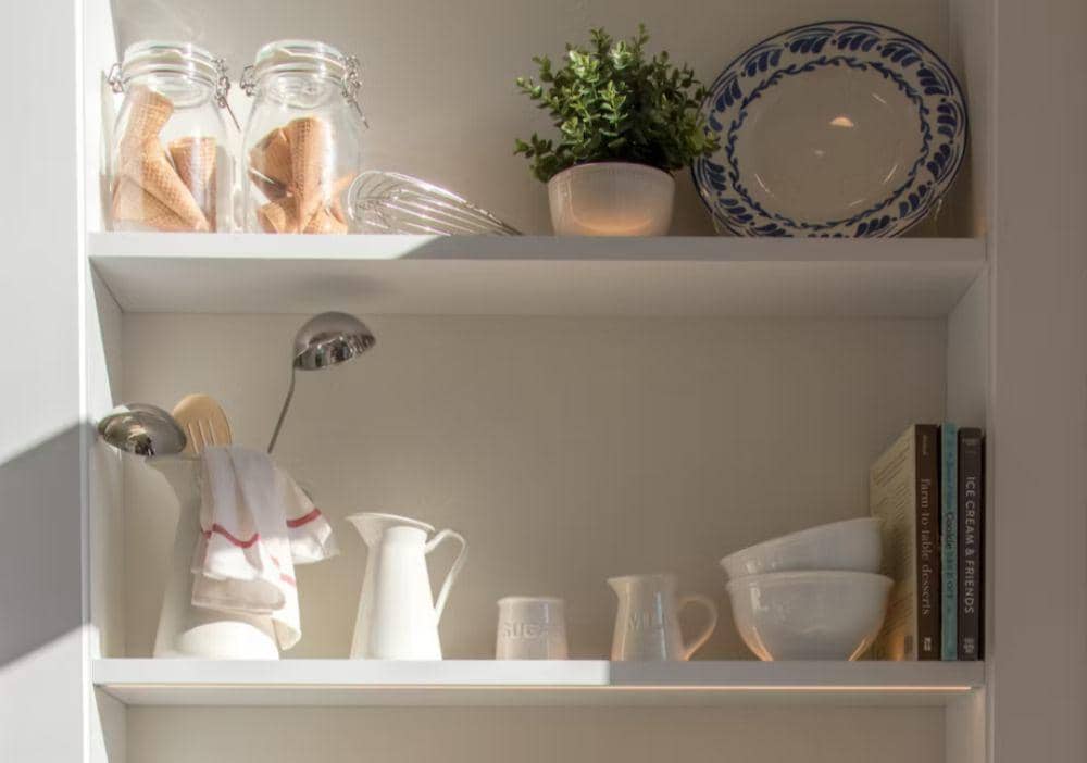 Dekorasi vintage(unsplash.com/@ninjason)