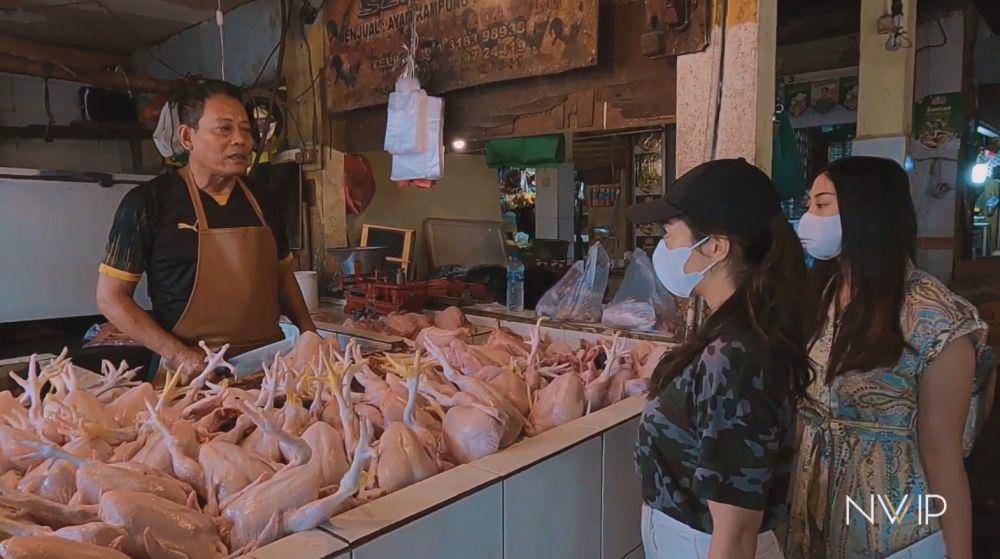 Nikita Willy belanja ke pasar (YouTube.com/Nikita Willy Official)