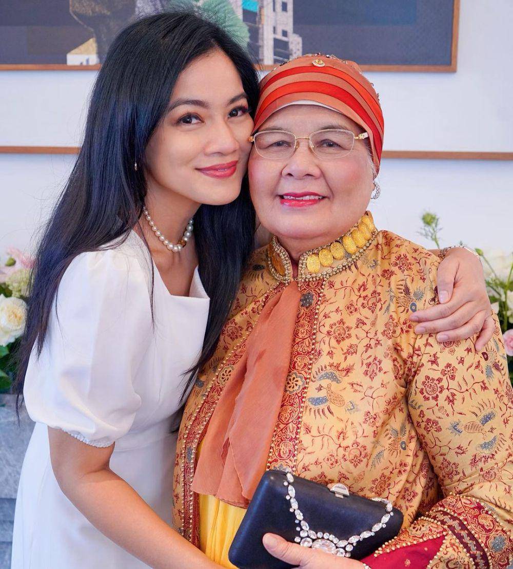 potret ulang tahun mama Titi Kamal (instagram.com/titi_kamall)