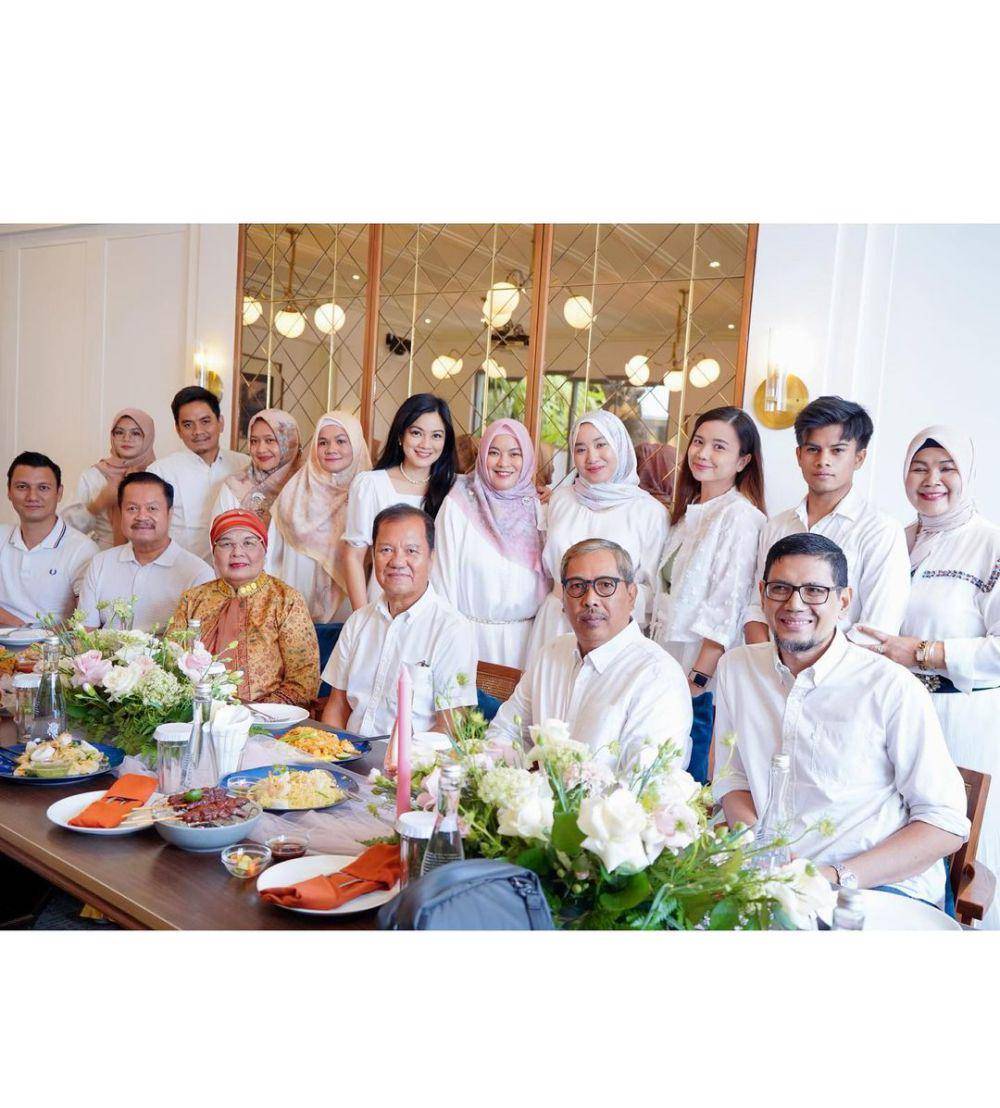 potret ulang tahun mama Titi Kamal (instagram.com/titi_kamall)