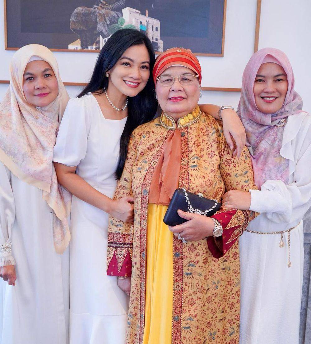 potret ulang tahun mama Titi Kamal (instagram.com/titi_kamall)